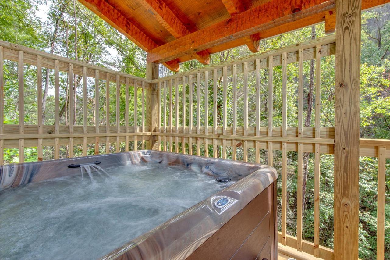 Lovers Hideaway Villa Gatlinburg Eksteriør bilde